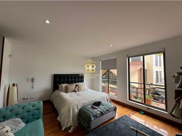 SE VENDE HERMOSA CASA CHIA