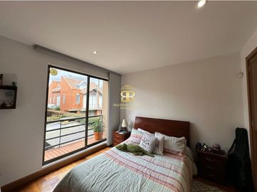 SE VENDE HERMOSA CASA CHIA