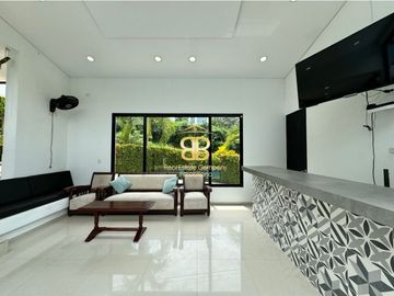 SE VENDE INCREIBLE CASA EN RICAURTE CUNDINAMARCA