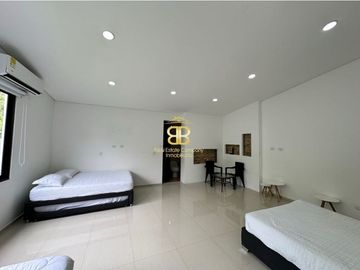 SE VENDE INCREIBLE CASA EN RICAURTE CUNDINAMARCA