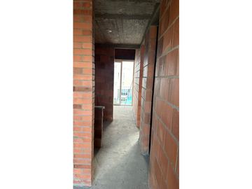 VENTA CASA OBRA GRIS EN CONDOMINIO EN EL CASTILLO JAMUNDI