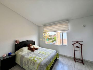 SE VENDE ESPECTACULAR CASA EN CHIA VEREDA LA BALSA