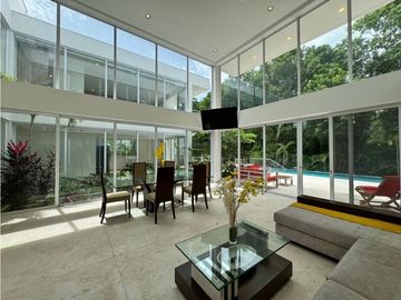 SE VENDE ESPECTACULAR CASA EN RICAURTE