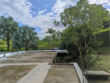 VENTA CASA CAMPESTRE EN TEBAIDA  CONJ CERRADO CON ACABADOS MODERNOS