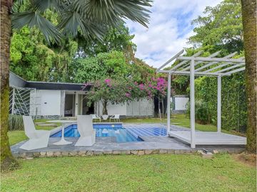 VENTA CASA CAMPESTRE EN TEBAIDA  CONJ CERRADO CON ACABADOS MODERNOS