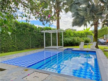 VENTA CASA CAMPESTRE EN TEBAIDA  CONJ CERRADO CON ACABADOS MODERNOS