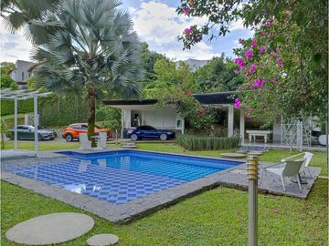VENTA CASA CAMPESTRE EN TEBAIDA  CONJ CERRADO CON ACABADOS MODERNOS