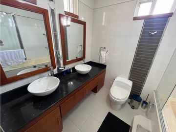 Casa campestre en conjunto cerrado en venta sector vía la Tebaida