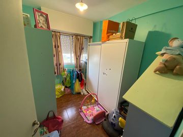 VENTA Departamento en edificio en Torre Altos de Muñiz , 4 ambientes, espacio guardacoches.