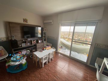 VENTA Departamento en edificio en Torre Altos de Muñiz , 4 ambientes, espacio guardacoches.