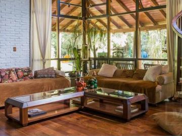 CASA EN VENTA EN LOMAS DE SAN ISIDRO