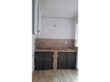 VENTA CASA CON RENTA LARGENTINA MANIZALES
