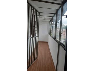 VENTA CASA CON RENTA LARGENTINA MANIZALES