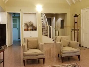 Casa quinta, Zamudio esq. Cavallo, Bº El Pinar, Marcos Paz, Cod.2280