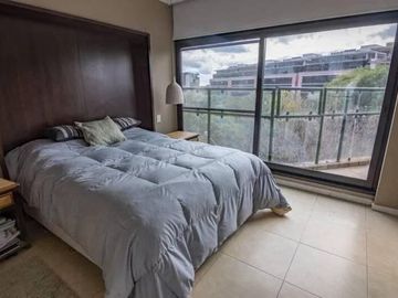 VENTA increible TRIPLEX Reciclado a full  4 dormit 2 coch playroom PILETA y terraza propias