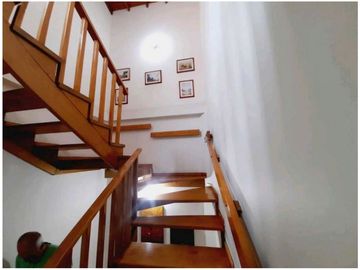 VENTA DE CASA EN MEDELLIN SANTA MONICA