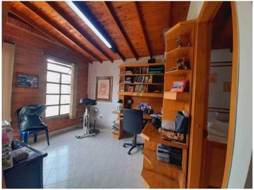 VENTA DE CASA EN MEDELLIN SANTA MONICA
