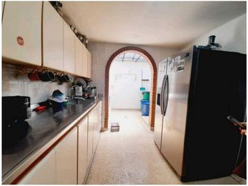 VENTA DE CASA EN MEDELLIN SANTA MONICA