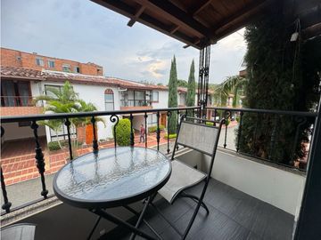 Casa Unifamiliar en Medellín barrio Belén