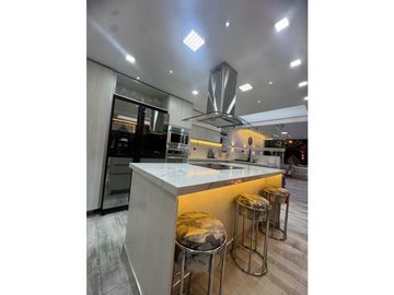 Casa Unifamiliar en Medellín barrio Belén