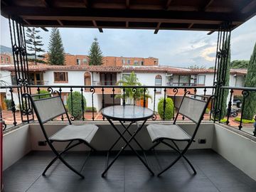 Casa Unifamiliar en Medellín barrio Belén