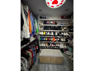 Casa Unifamiliar en Medellín barrio Belén