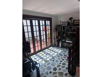 Casa en venta sector Castellana