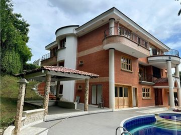 Casa campestre en venta o arriendo sector cerritos