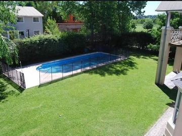 VENTA CASA EN MASCHWITZ PRIVADO