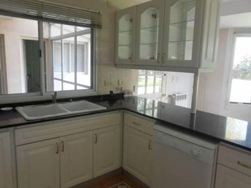 VENTA CASA EN MASCHWITZ PRIVADO