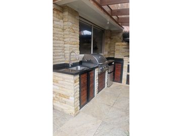 Vendemos hermosa casa en chìa!!