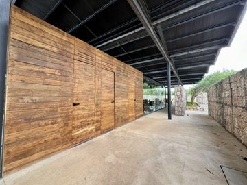 CASA EN VENTA MÉRIDA, PRIVADA RESIDENCIAL EN LA ZONA DE CHOLUL