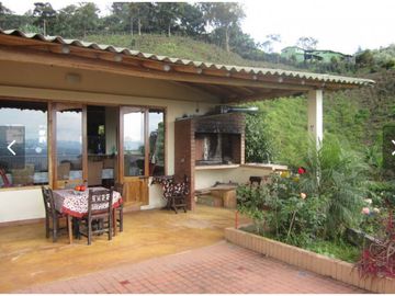 Se Vende Finca cafetera en Pijao Quindio