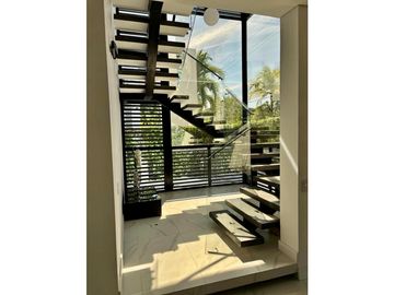 VENDO CASA PARA ESTRENAR EN LAGOS DEL PEÑON GIARADOT CUND.