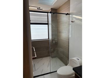 VENDO CASA PARA ESTRENAR EN LAGOS DEL PEÑON GIARADOT CUND.