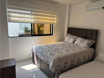 VENDO CASA PARA ESTRENAR EN LAGOS DEL PEÑON GIARADOT CUND.