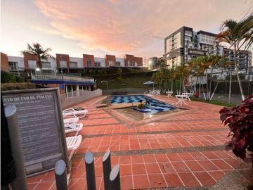 Casa en conjunto cerrado sector Av 19 Norte