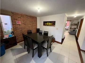 Casa en conjunto cerrado sector Av 19 Norte