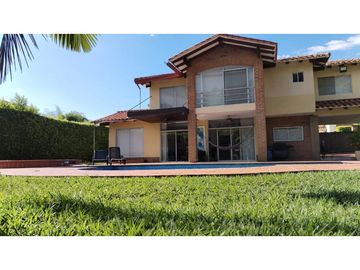 RENTA CASA CAMPESTRE AMOBLADA SECTOR CERRITOS PEREIRA