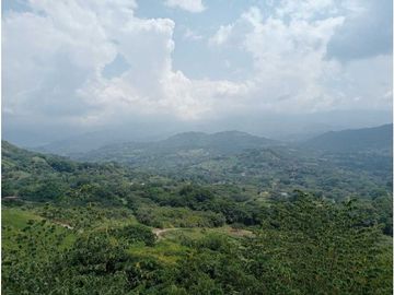 VENDO CASA  NUEVA CAMPESTRE SAN ANTONIO DE APULO - NO SUFRA POR AGUA