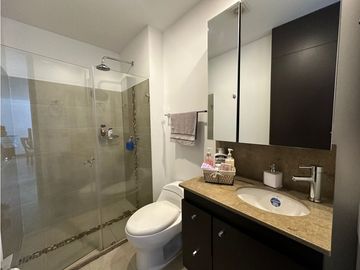 Apartamento amoblado en venta sector Avenida Bolivar