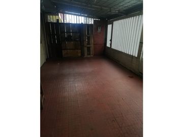 VENTA DE CASA RENTABLE EN FLORENCIA LOCALIDAD ENGATIVA NEGOCIABLE