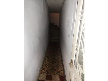 VENTA DE CASA RENTABLE EN FLORENCIA LOCALIDAD ENGATIVA NEGOCIABLE