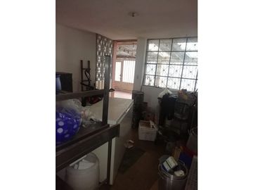 VENTA DE CASA RENTABLE EN FLORENCIA LOCALIDAD ENGATIVA NEGOCIABLE