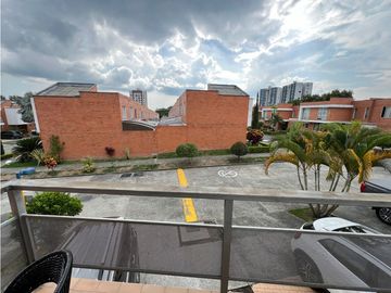 Casa en conjunto cerrado en venta sector vía Tebaida
