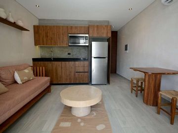 APARTAMENTO DE UN DORMITORIO CON COMODIDADES DE PARAÍSO
