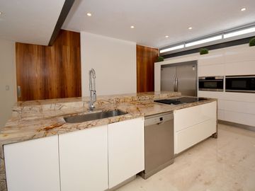 CASA LAGO