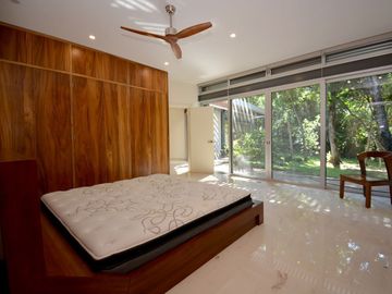 CASA LAGO