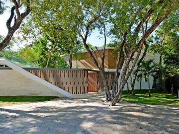 CASA LAGO