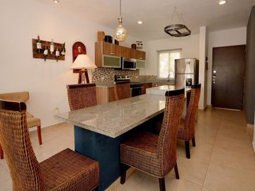 DEPARTAMENTO ÚNICO DE DOS HABITACIONES CON TERRAZA Y JACUZZI PRIVADOS